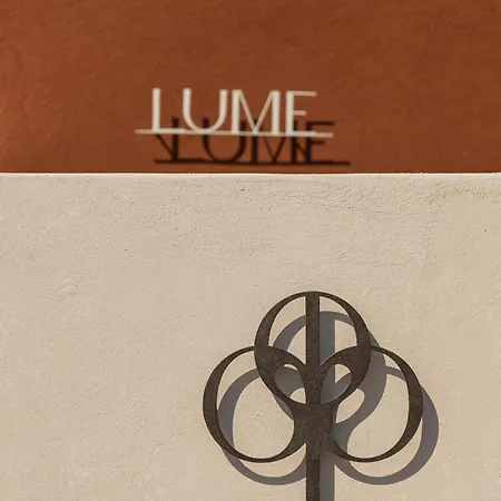 Lumora *